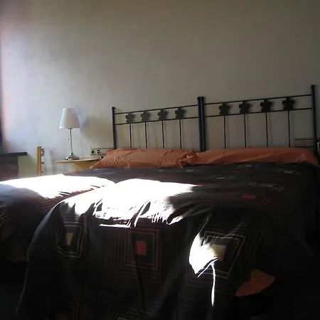 Casa rural Ca L'escola Aransá